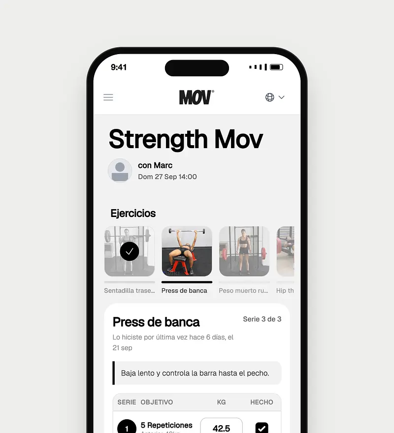 MOV app screen displaying a strength training workout class with exercise list and bench press details